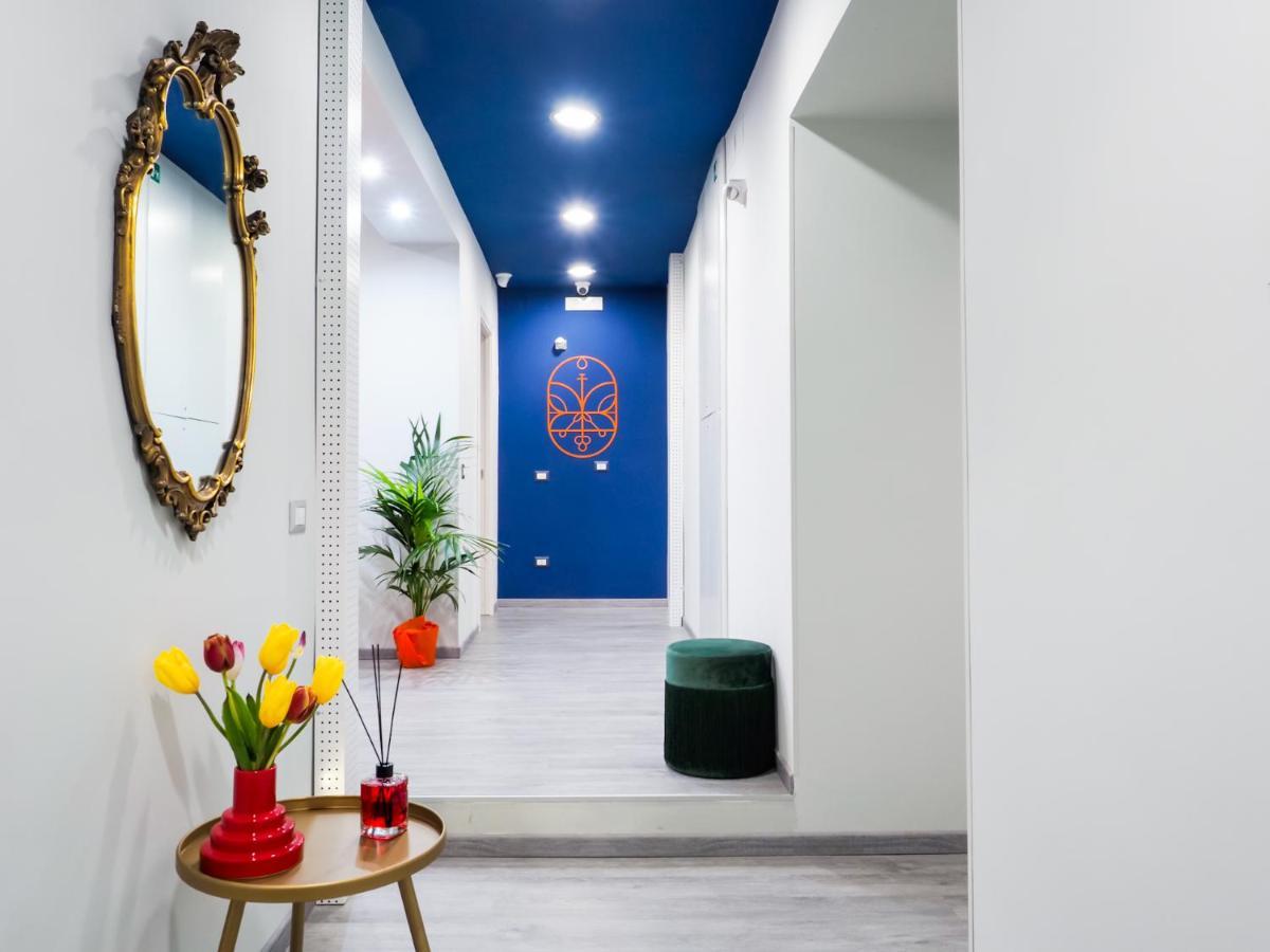 C'Est La Vie Suites Rome Bagian luar foto